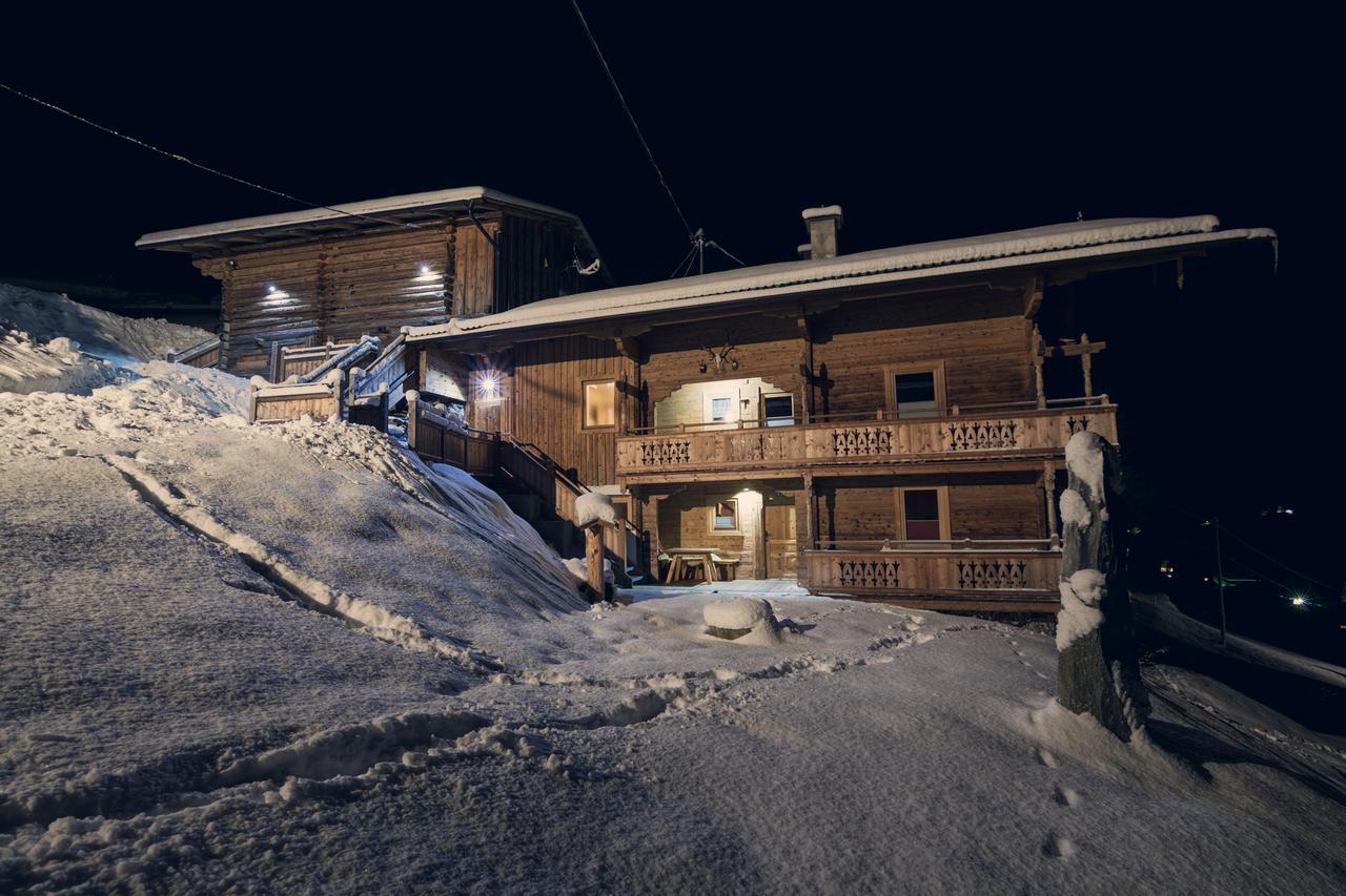 Joggelerhof Villa Finkenberg Buitenkant foto